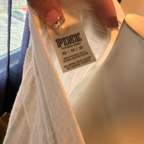 Victoria’s Secret pink shirt - Picture 6 of 6